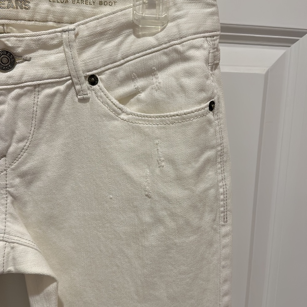 Express Barely Bootcut Jeans In White Size 4 - image 5
